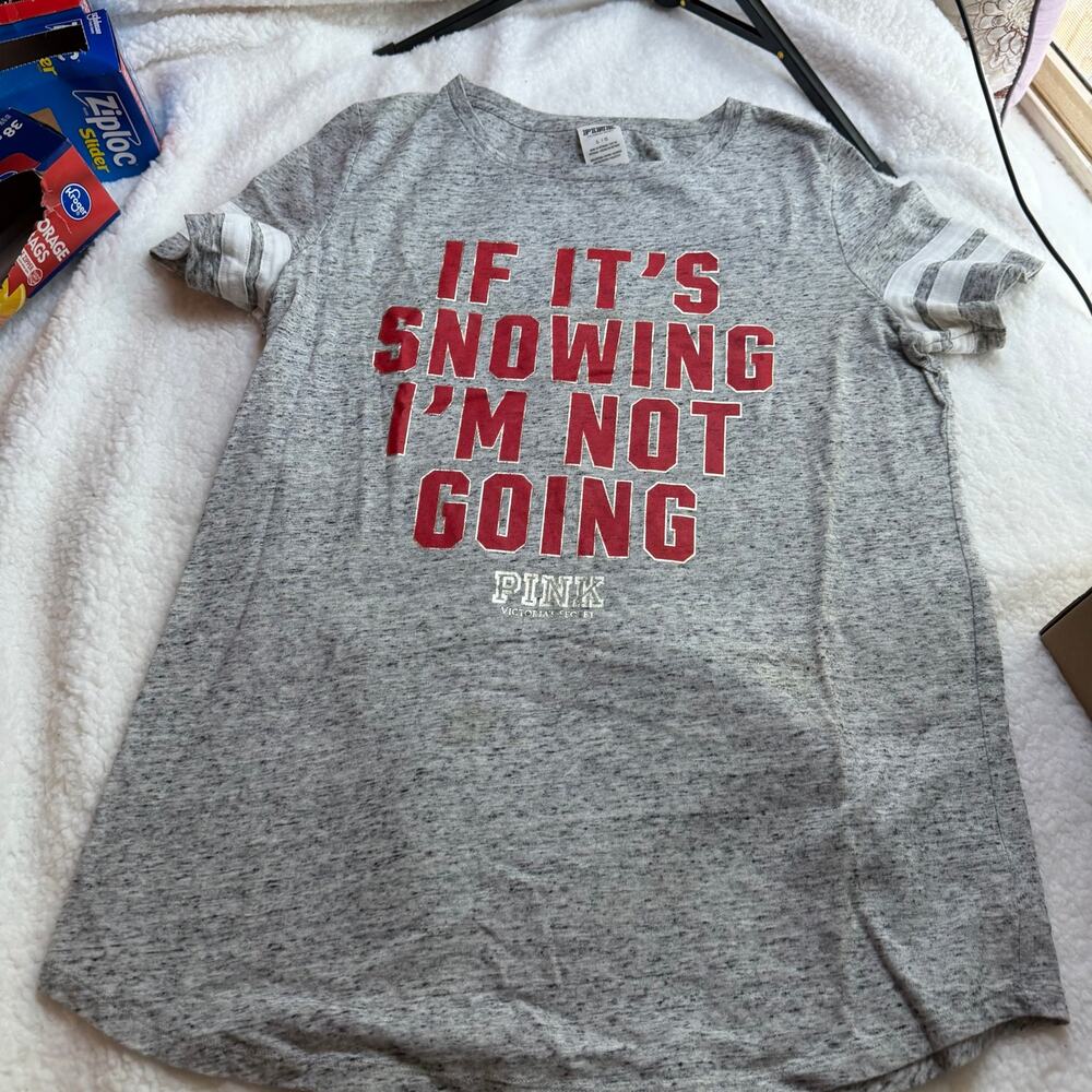 VS Snowing gray shirt L